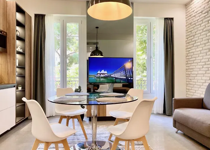 Maxim - Easy Lägenhet Nice